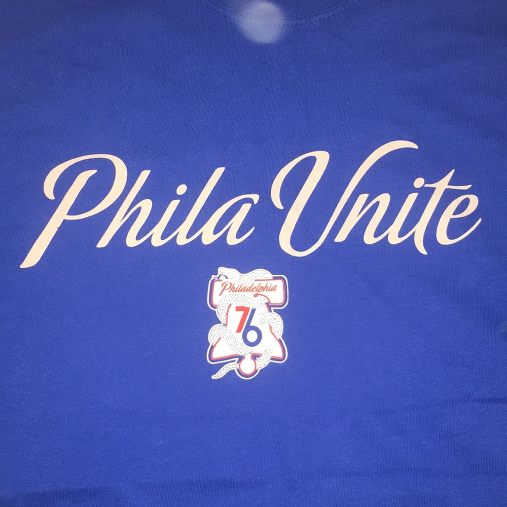 COPY - 76ers Phila Unite T shirt XL